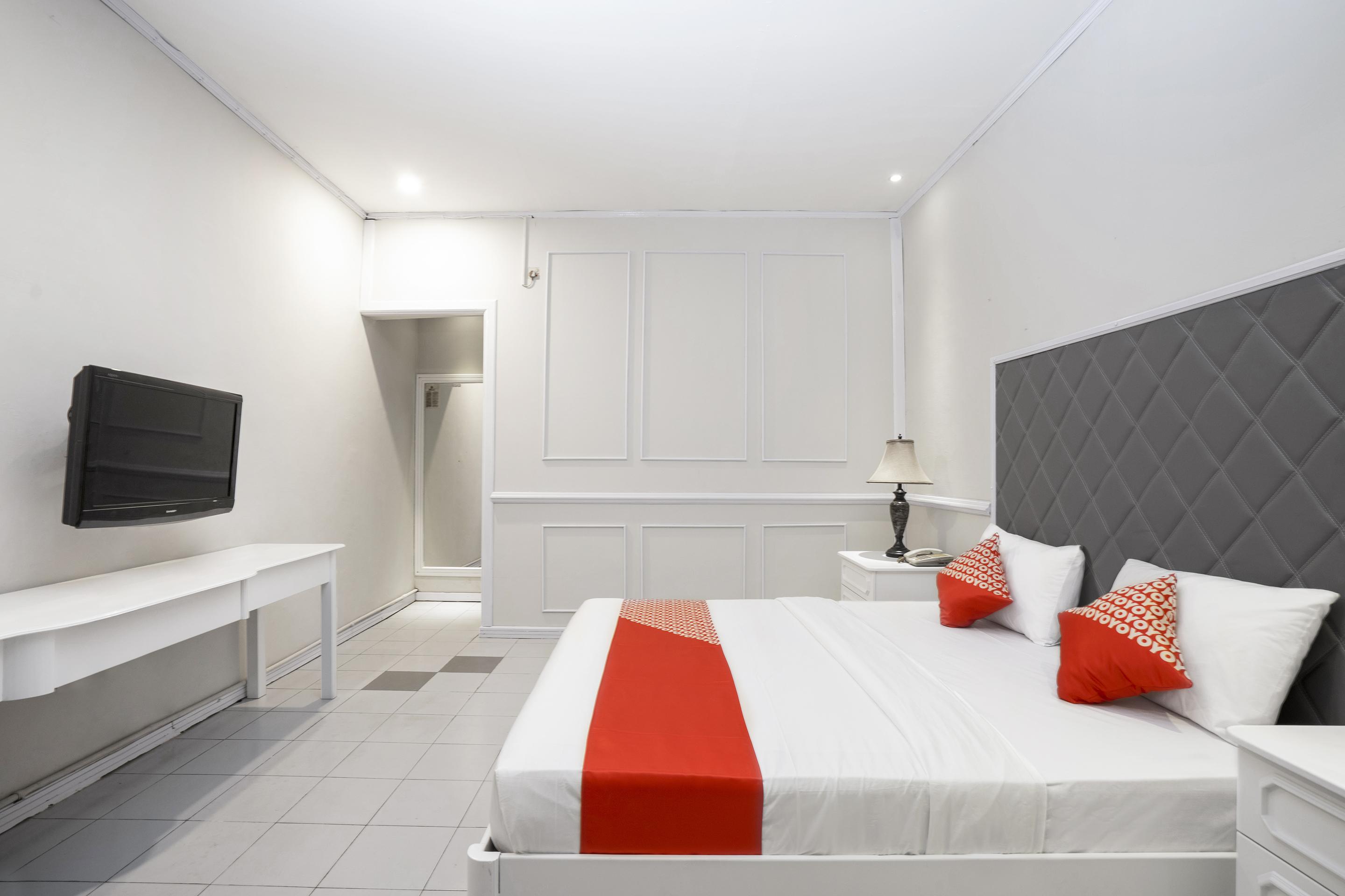 Urbanview Hotel Gading Kencana Samarinda By Reddoorz Exteriör bild