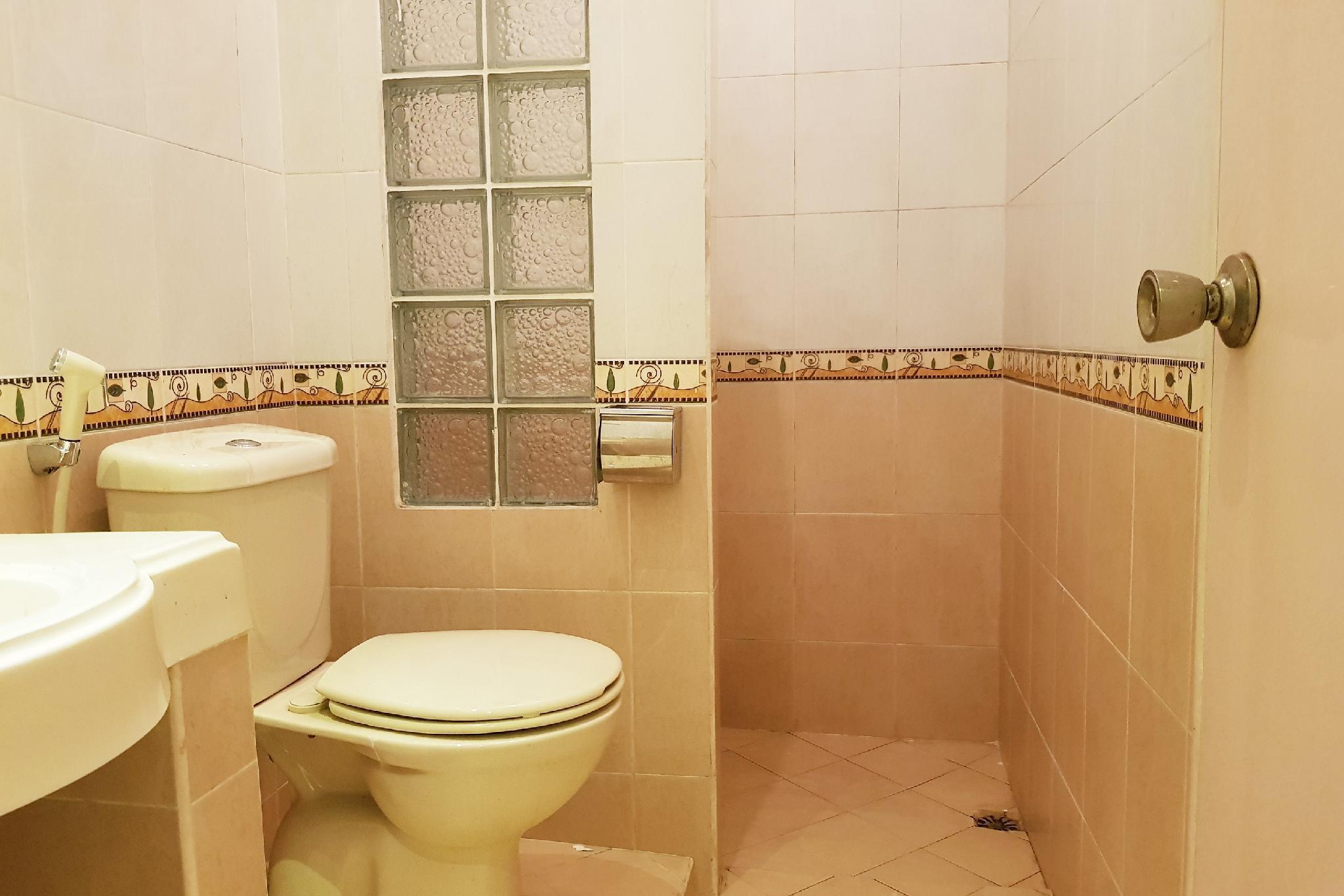 Urbanview Hotel Gading Kencana Samarinda By Reddoorz Exteriör bild