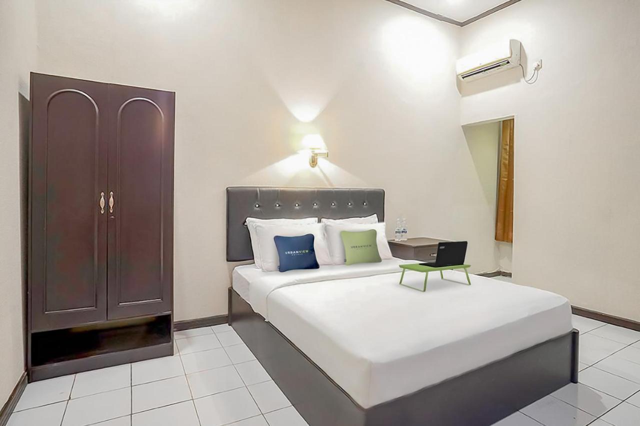 Urbanview Hotel Gading Kencana Samarinda By Reddoorz Exteriör bild